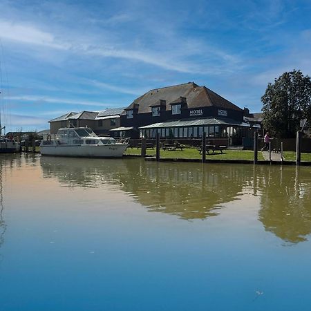 The River Haven Hotel Rye Exterior photo