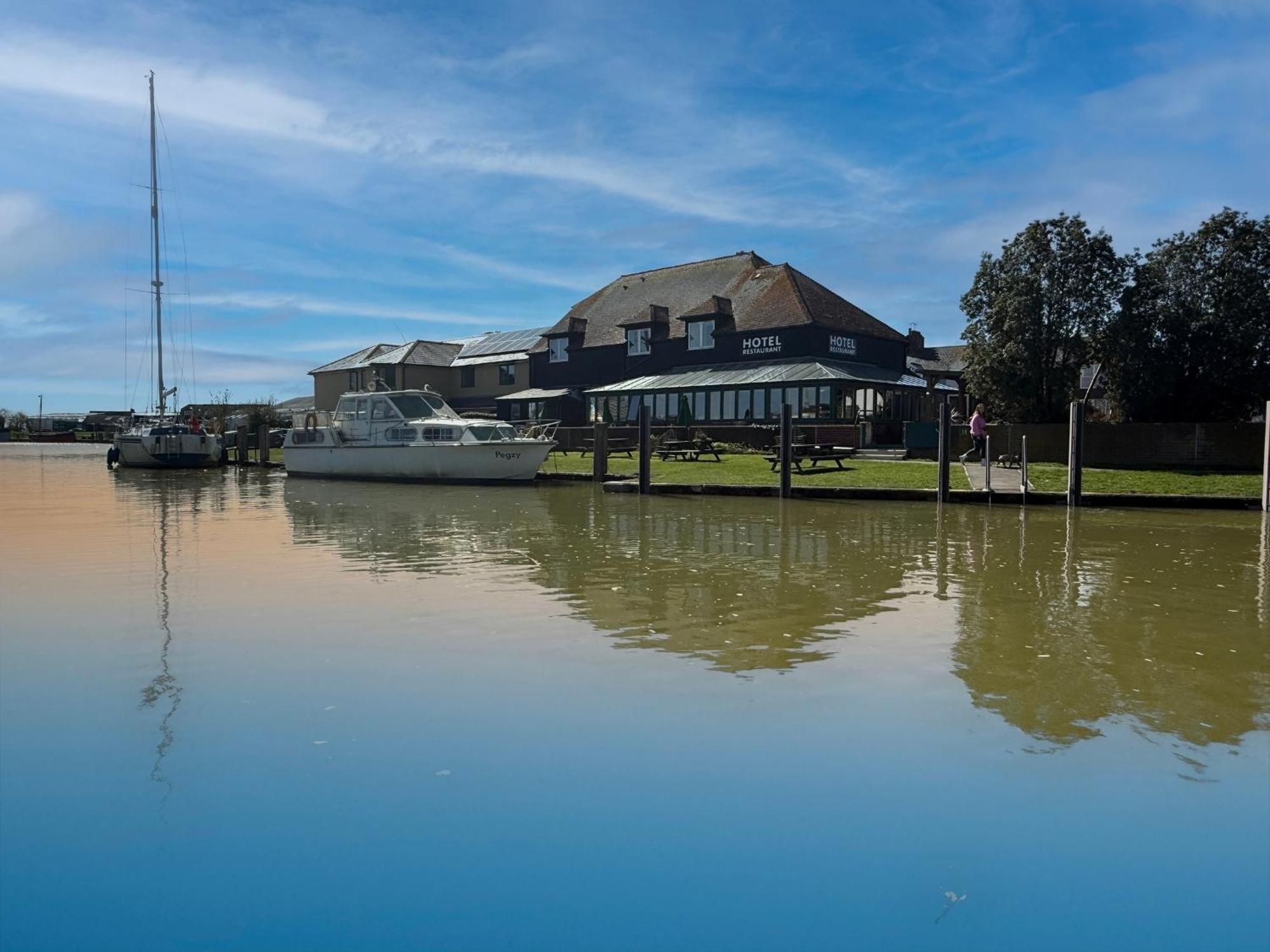 The River Haven Hotel Rye Exterior photo